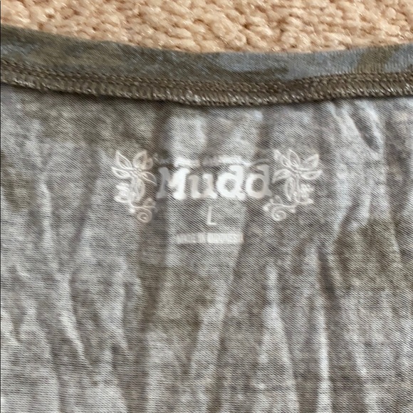 Soft camo shirt - Picture 2 of 2